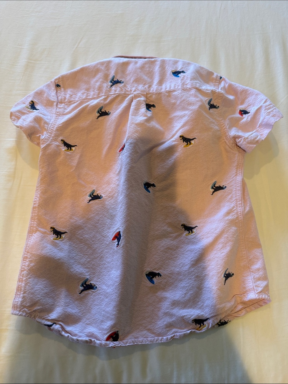 Boden Pink Short-Sleeve Button-Down Shirt with Embroidered Dogs - Picture 3 of 3